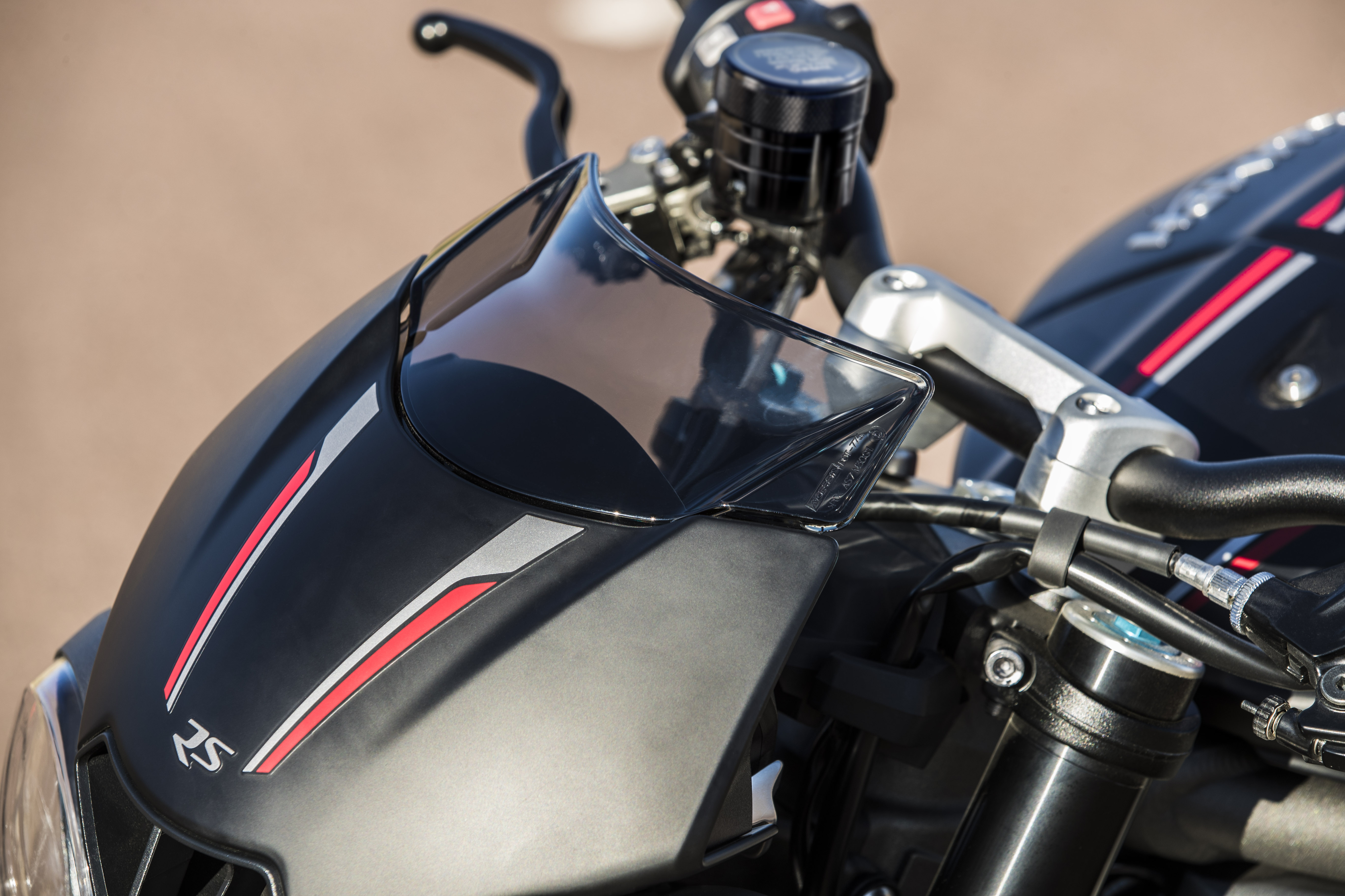 Flyscreen Visor Kit photo 3