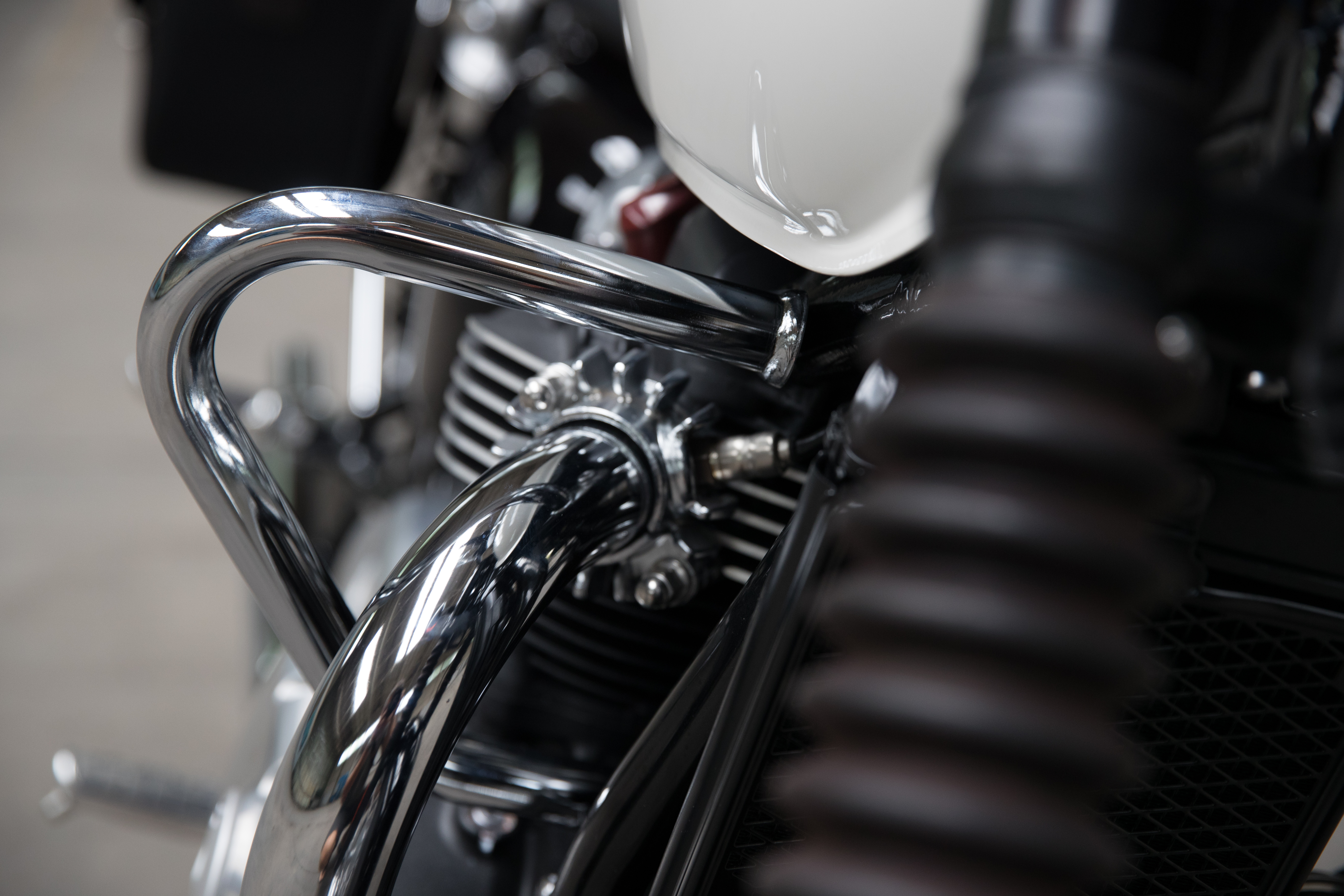 Dresser Bar Kit, Chrome photo 1