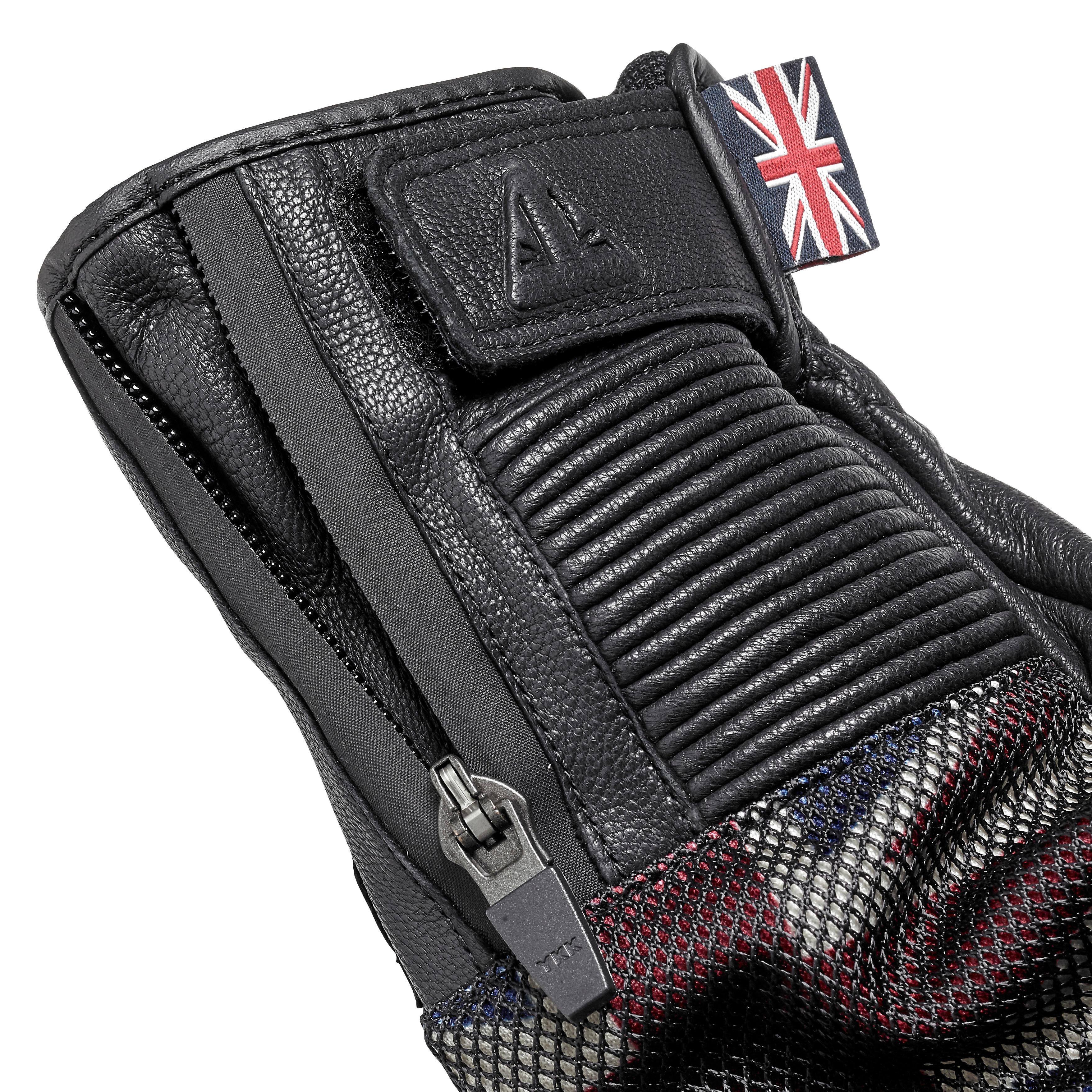 Mesh Flag Gloves photo 2